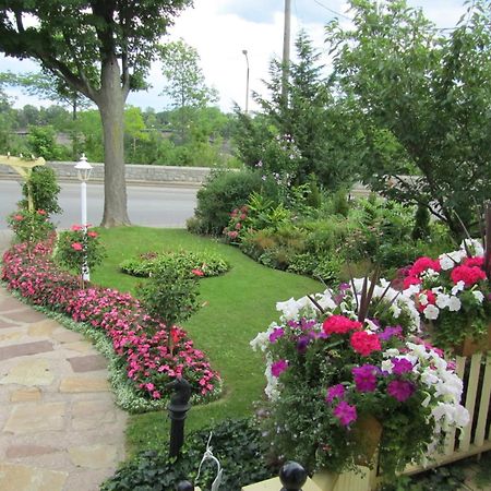 Bedham Hall B&B Niagara Falls Extérieur photo
