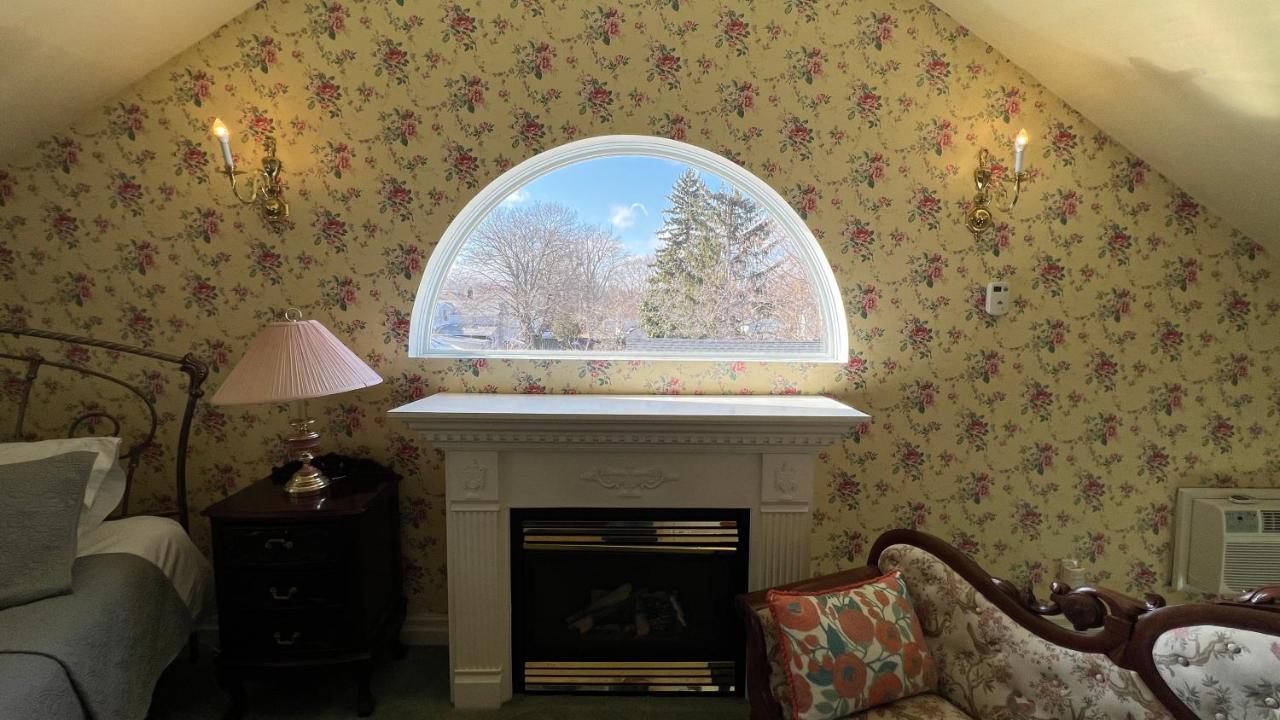 Bedham Hall B&B Niagara Falls Extérieur photo